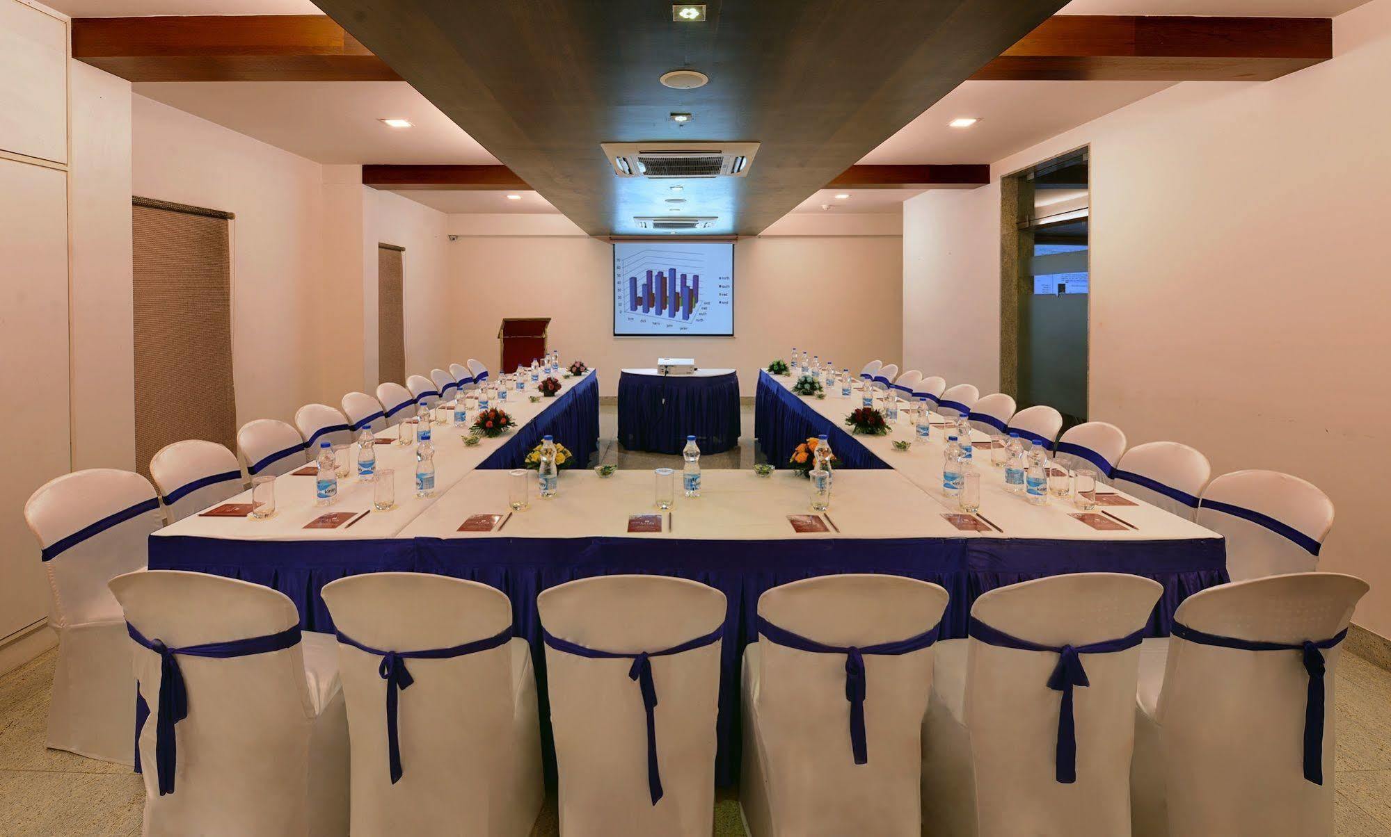 Dwarkadhish Lords Eco Inn Exterior photo